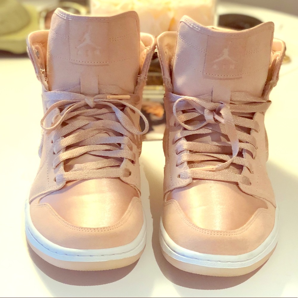 Jordan 1 Retro High Season of Her Sneakers